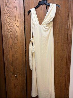 Sasha Therese Mira Maxi Long Dress Sleeveless Butter Yellow Small S NWT
